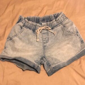 Kids size 8 blue jeans shorts with tie string